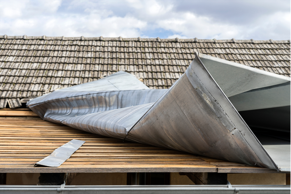 a brooks strong wind roof